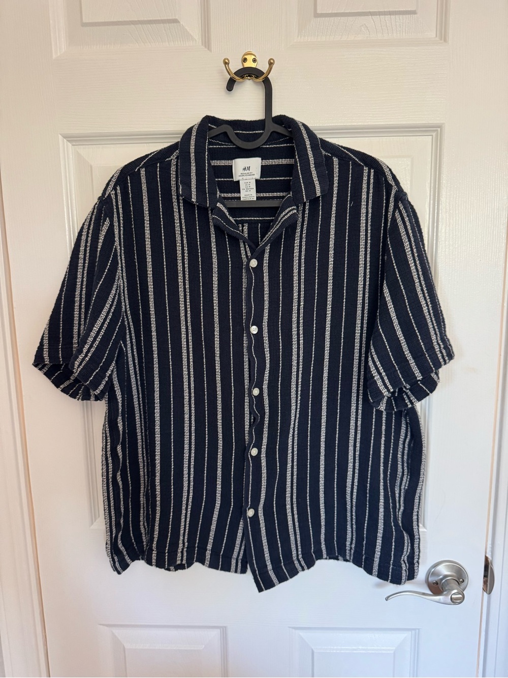 H&M Navy Short-Sleeve Vertical Stripe Button-Down Shirt